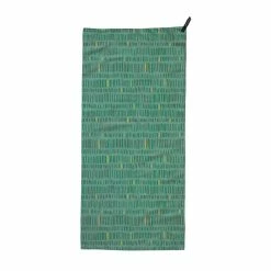 Packtowl UltraLite Towel 5 Packtowl UltraLite Towel -NRS shop 11126 ultralight body grassmeadow frontview rsz 11541.1655747242