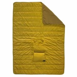 Therm-a-Rest Honcho Poncho -NRS shop 11418 thermarest honchoponcho wheat open rsz 17159.1646767912