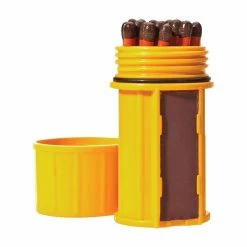 UCO Stormproof Match Kit -NRS shop 350463 rsz 10821.1663891803
