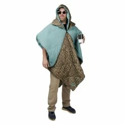 Kelty Hoodligan Blanket -NRS shop hoodligan blanket trellis backcountry plaid 354303 rsz 09234.1649872061