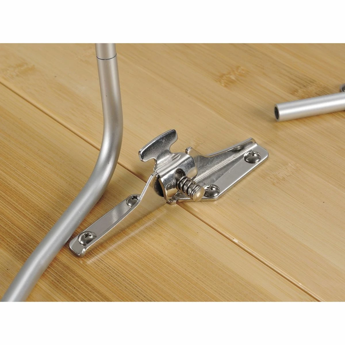 Snow Peak Single Action Round Table M 4 Snow Peak Single Action Round Table M - Image 4