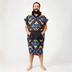 Nomadix Changing Poncho - Medium/Large -NRS shop nomadix cp panw 106 changing poncho front 2ffa5698 0771 4a07 92b5 47ee7ce1f9a5 rsz 49869.1660004422