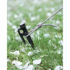 Snow Peak Solid Stake -NRS shop solid stake 20 r 102 lifestyle 1024x1024 rsz 1 70386.1626821777